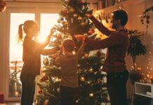 Sustainable Cheer: How Artificial Christmas Trees Are Eco-Friendly Alternatives Sustainable Cheer: How Artificial Christmas Trees Are Eco-Friendly Alternatives