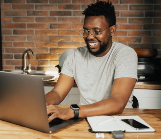 Revegy vs. Altify: Why Altify Is the Right Sales Enablement Tool for Your Team Revegy vs. Altify: Why Altify Is the Right Sales Enablement Tool for Your Team