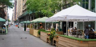 How an Outdoor Canopy Supports Seasonal Business Needs How an Outdoor Canopy Supports Seasonal Business Needs