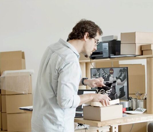 From Launch to Growth: Building an E-Commerce Brand That Lasts From Launch to Growth: Building an E-Commerce Brand That Lasts