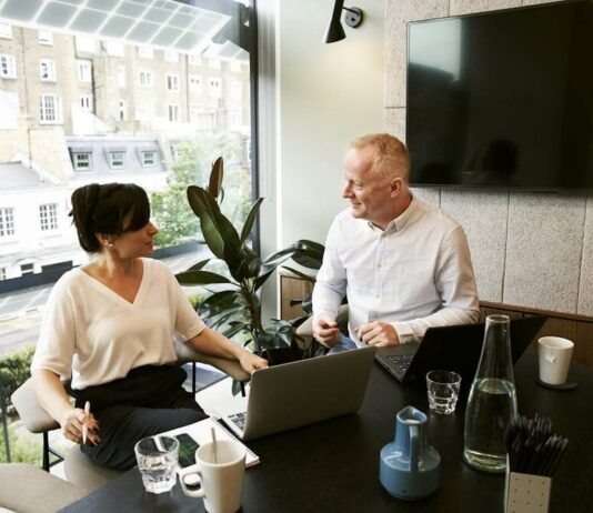 How an Entity Management System Simplifies Compliance and Reduces Risk How an Entity Management System Simplifies Compliance and Reduces Risk