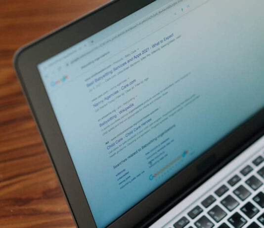 Disqover Connector Search vs Traditional Search Tools: The Decision Factor? Disqover Connector Search vs Traditional Search Tools: The Decision Factor?