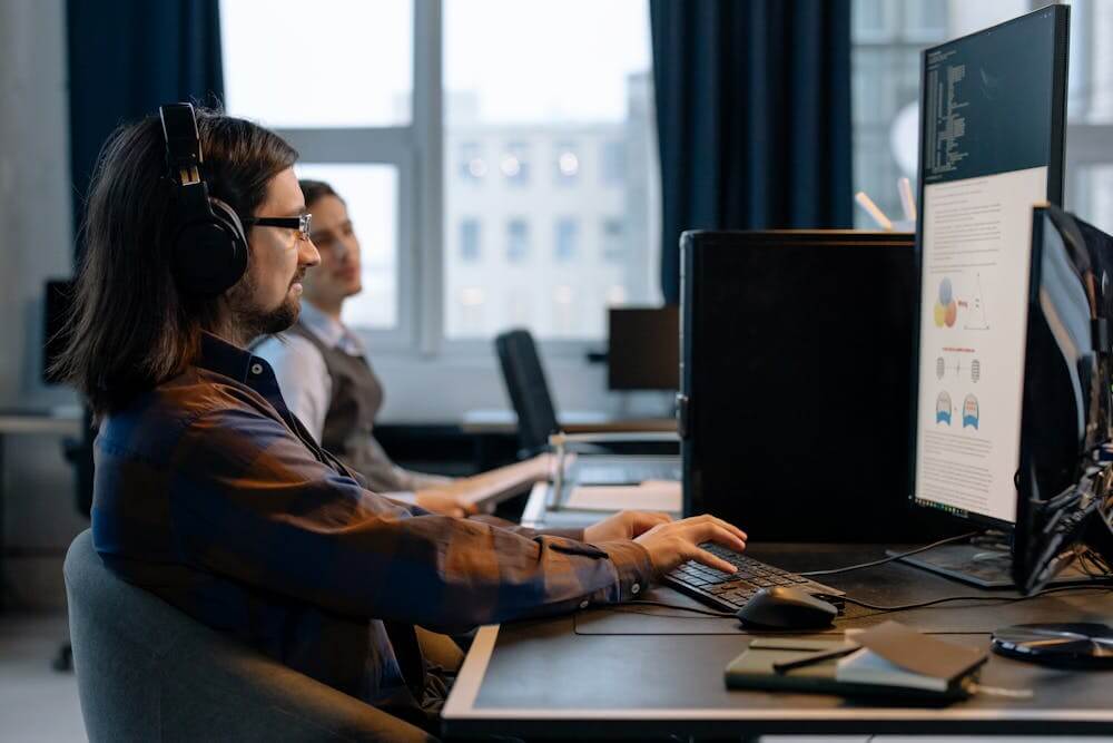 pexels-cottonbro-6803554 (1) Customer Reference Software