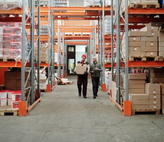 Tips for Moving from Your Home Set-up to a Warehouse Tips for Moving from Your Home Set-up to a Warehouse